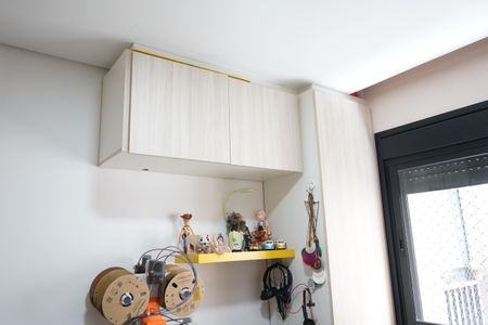 Apartamento à venda com 57m², 2 quartos e 1 vagaQuarto 2