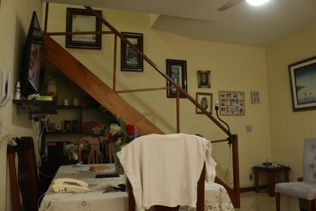 Apartamento à venda com 120m², 2 quartos e sem vagaSala