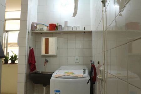 Apartamento à venda com 120m², 2 quartos e sem vagaÁrea de Serviço