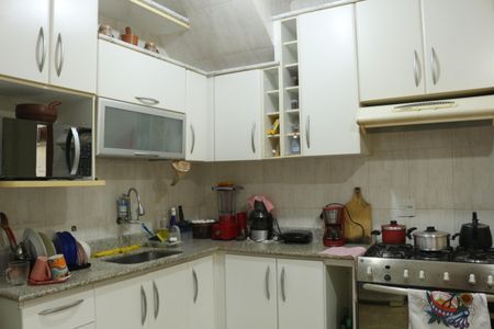 Apartamento à venda com 120m², 2 quartos e sem vagaCozinha