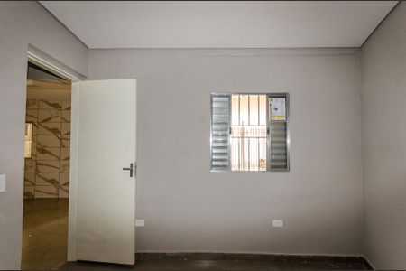 Casa para alugar com 45m², 2 quartos e 1 vaga Casa para alugar com 45m², 2 quartos e 1 vagaQuarto