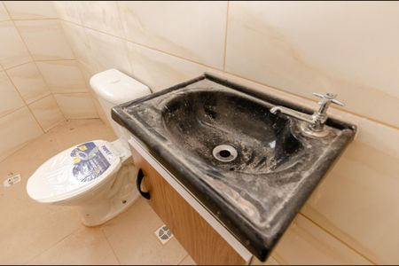 Banheiro de casa para alugar com 1 quarto, 40m² em Vila Pereira Barreto, São Paulo