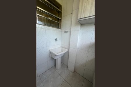 Apartamento para alugar com 58m², 2 quartos e 1 vagaArea de serviço