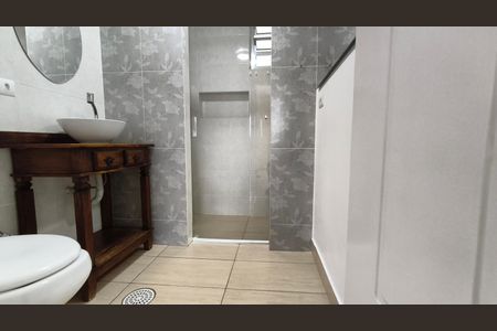 Apartamento à venda com 82m², 2 quartos e sem vagaBanheiro