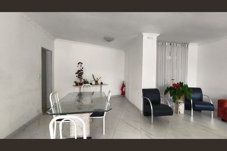 Apartamento à venda com 82m², 2 quartos e sem vagaSalão de Festas