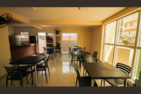 Apartamento para alugar com 74m², 2 quartos e 1 vagaÁrea comum - Salão de festas