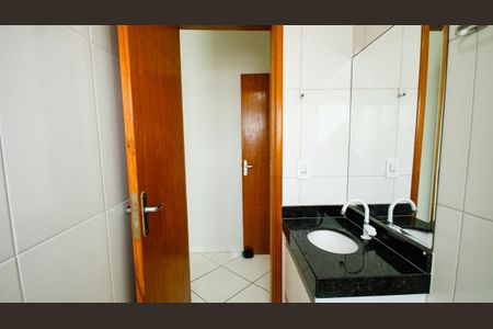 Apartamento para alugar com 74m², 2 quartos e 1 vagaBanheiro da Suíte 1