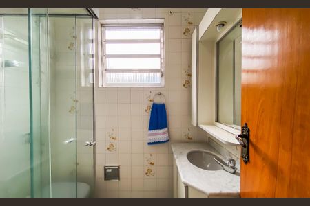 Casa à venda com 147m², 4 quartos e 2 vagas Casa à venda com 147m², 4 quartos e 2 vagasBanheiro