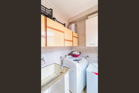 Casa à venda com 147m², 4 quartos e 2 vagas Casa à venda com 147m², 4 quartos e 2 vagasÁrea de Serviço