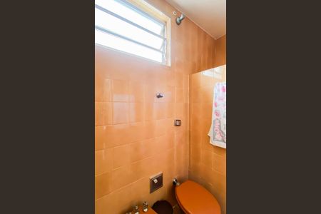 Casa à venda com 147m², 4 quartos e 2 vagas Casa à venda com 147m², 4 quartos e 2 vagasBanheiro da Suíte