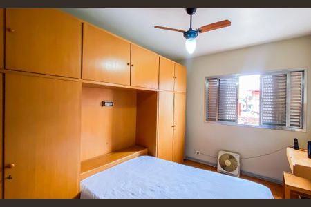 Casa à venda com 147m², 4 quartos e 2 vagas Casa à venda com 147m², 4 quartos e 2 vagasQuarto 1