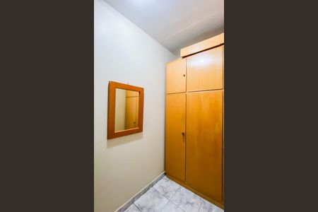 Casa à venda com 147m², 4 quartos e 2 vagas Casa à venda com 147m², 4 quartos e 2 vagasQuarto 2