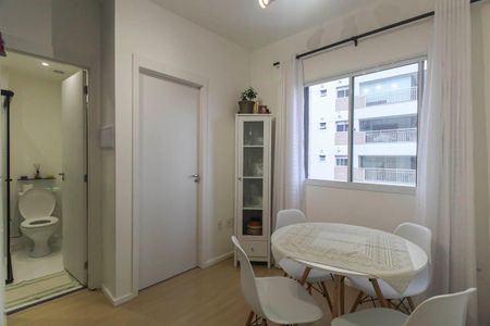 Sala/Cozinha de apartamento para alugar com 2 quartos, 25m² em Vila Ema, São Paulo