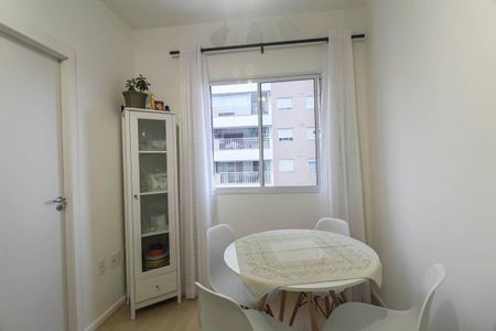 Sala/Cozinha de apartamento para alugar com 2 quartos, 25m² em Vila Ema, São Paulo