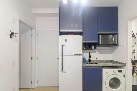 Sala/Cozinha de apartamento para alugar com 2 quartos, 25m² em Vila Ema, São Paulo