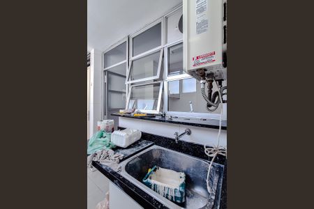 Apartamento para alugar com 115m², 3 quartos e 1 vagaÁrea de Serviço