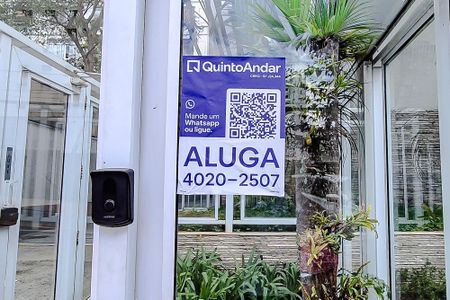 Apartamento para alugar com 115m², 3 quartos e 1 vagaPlaquinha