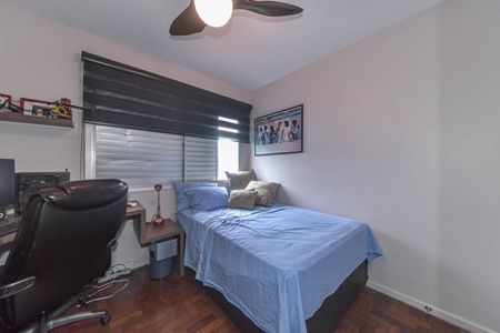 Apartamento à venda com 164m², 4 quartos e 1 vagaQuarto 2