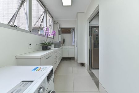 Apartamento à venda com 164m², 4 quartos e 1 vagaÁrea de Serviço