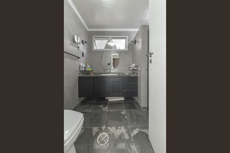 Apartamento à venda com 164m², 4 quartos e 1 vagaBanheiro da Suíte