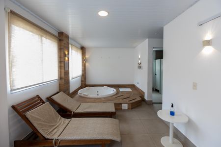Apartamento à venda com 61m², 2 quartos e 1 vaga Apartamento à venda com 61m², 2 quartos e 1 vagaÁrea Social - Spa/Sauna