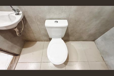 Casa para alugar com 33m², 1 quarto e sem vagaBanheiro