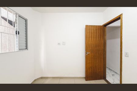 Quarto de casa para alugar com 1 quarto, 33m² em Vila Roque, São Paulo