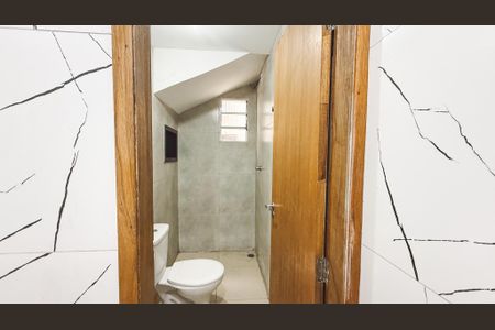 Casa para alugar com 33m², 1 quarto e sem vagaBanheiro