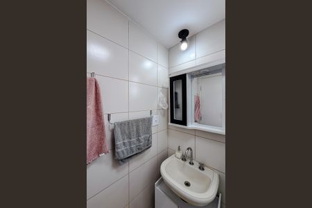 Apartamento para alugar com 54m², 2 quartos e 1 vaga Apartamento para alugar com 54m², 2 quartos e 1 vagaBanheiro