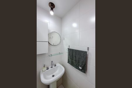 Apartamento para alugar com 54m², 2 quartos e 1 vaga Apartamento para alugar com 54m², 2 quartos e 1 vagaBanheiro da Suíte