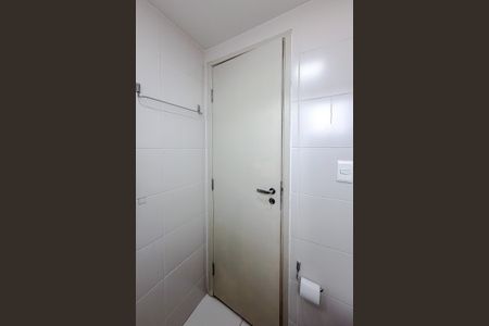 Apartamento para alugar com 54m², 2 quartos e 1 vaga Apartamento para alugar com 54m², 2 quartos e 1 vagaBanheiro da Suíte