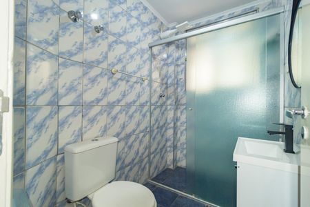 Banheiro de apartamento para alugar com 1 quarto, 51m² em Vila Prudente, São Paulo