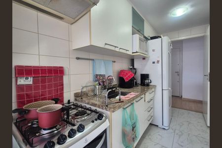 Apartamento à venda com 80m², 2 quartos e 1 vagaCozinha 