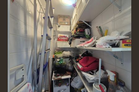 Apartamento à venda com 80m², 2 quartos e 1 vagaBanheiro de serviço