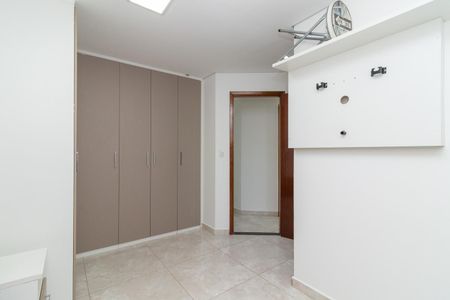 Casa à venda com 70m², 2 quartos e 2 vagasSuíte 2
