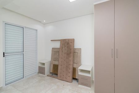 Casa à venda com 70m², 2 quartos e 2 vagasSuíte 2