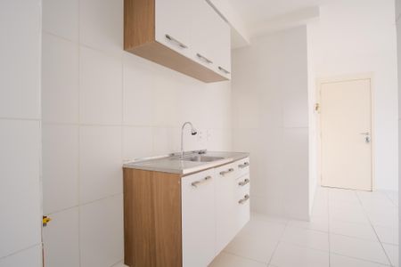 Apartamento para alugar com 45m², 2 quartos e sem vagaCozinha e Área de Serviço
