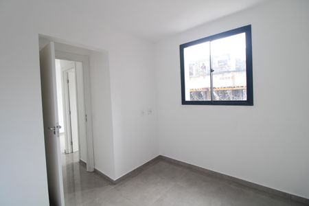 Quarto 2 de apartamento para alugar com 2 quartos, 40m² em Usina Piratininga, São Paulo