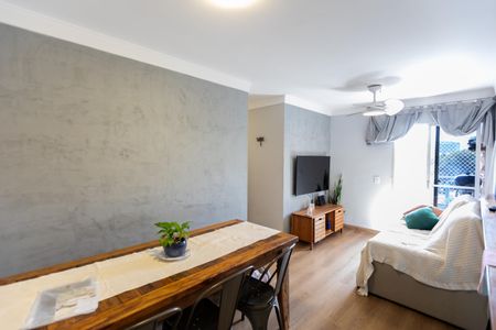 Sala de apartamento à venda com 3 quartos, 75m² em Vila Rossi Borghi E Siqueira, Campinas