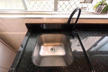 Apartamento para alugar com 114m², 3 quartos e 1 vagaÁrea de Serviço