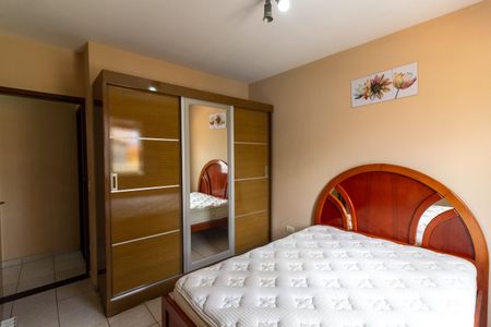 Casa à venda com 116m², 3 quartos e 3 vagas Casa à venda com 116m², 3 quartos e 3 vagasQuarto 3