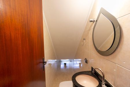 Casa à venda com 116m², 3 quartos e 3 vagas Casa à venda com 116m², 3 quartos e 3 vagasLavabo