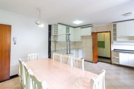 Casa à venda com 116m², 3 quartos e 3 vagas Casa à venda com 116m², 3 quartos e 3 vagasCozinha