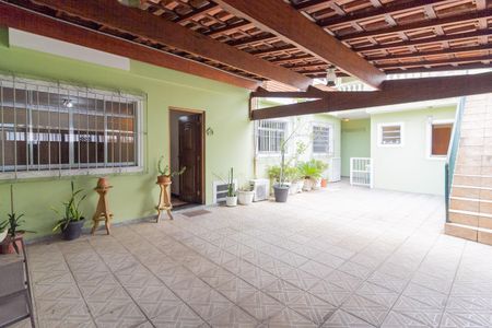 Casa à venda com 116m², 3 quartos e 3 vagas Casa à venda com 116m², 3 quartos e 3 vagasGaragem