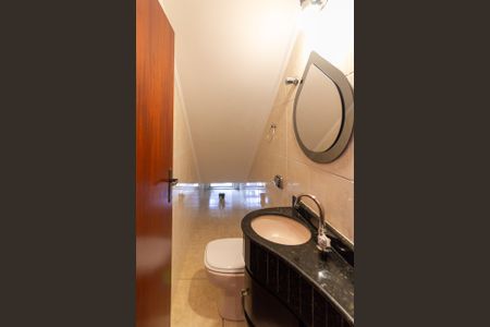 Casa à venda com 116m², 3 quartos e 3 vagas Casa à venda com 116m², 3 quartos e 3 vagasLavabo