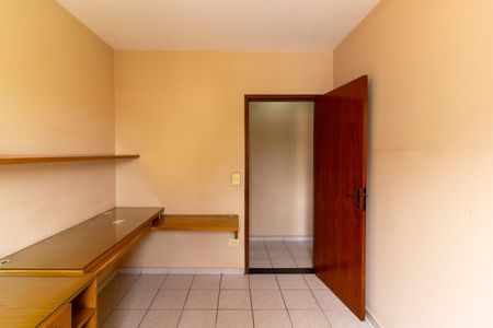 Casa à venda com 116m², 3 quartos e 3 vagas Casa à venda com 116m², 3 quartos e 3 vagasQuarto 2