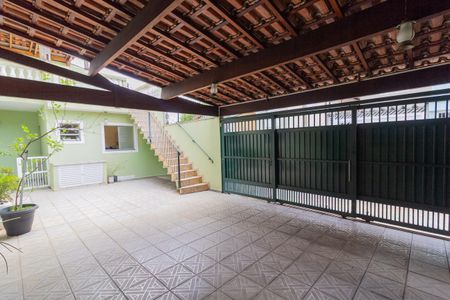 Casa à venda com 116m², 3 quartos e 3 vagas Casa à venda com 116m², 3 quartos e 3 vagasGaragem