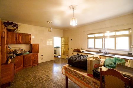 Casa à venda com 750m², 8 quartos e 4 vagasCozinha