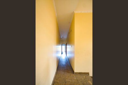 Casa à venda com 750m², 8 quartos e 4 vagasCorredor dos quartos