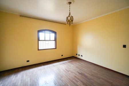 Casa à venda com 750m², 8 quartos e 4 vagasSuíte